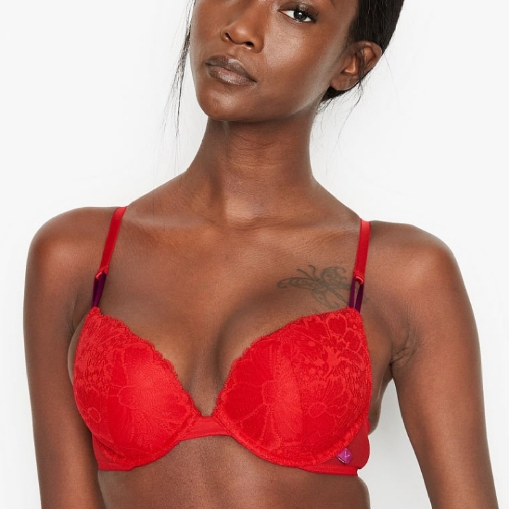 Victoria secret sexy tee push up bras